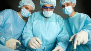 Doctors-Surgeons-Operate-Hospital