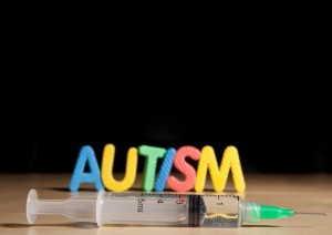 autism_vaccine_syringe