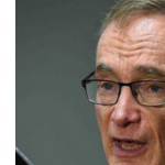 Bob Carr Says Aussies Who Say No To The Clot Shots Should Be Stripped Of Medicare